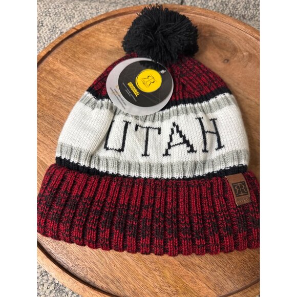 Utah Pom-Pom Knit Beanie Hat By Robin Ruth - Red & Black Ribbed Winter Cap - Picture 2 of 6
